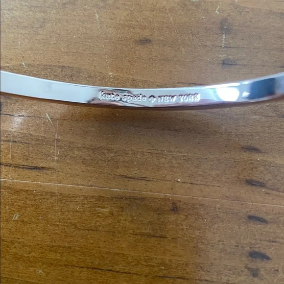 NWT Kate Spade rose gold bow bracelet bangle preppy OS - Picture 6 of 8